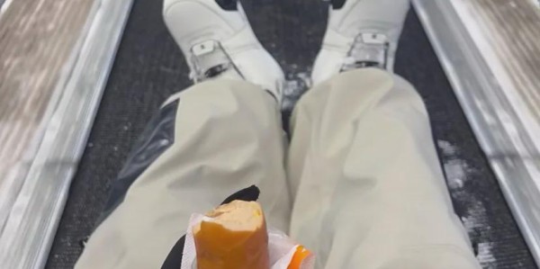 世界上最离谱的午饭都在滑雪场